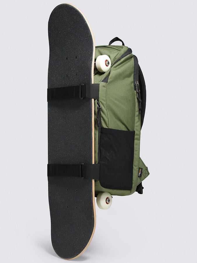 Vans Obstacle Skatepack Backpack Spring 2024 | BISTRO GREEN (BDX)