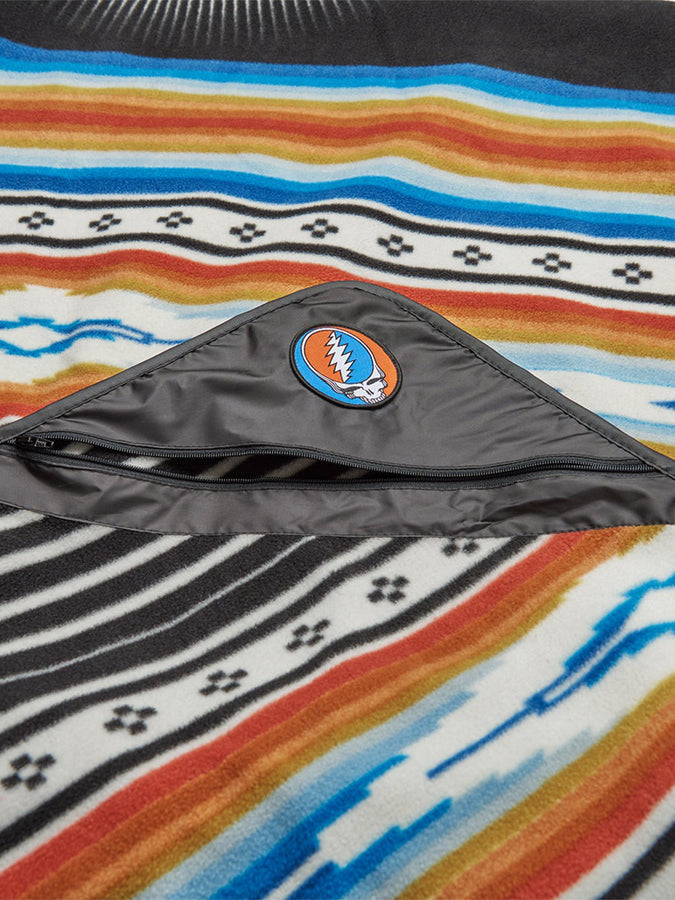 Slowtide Frisco Camp Blanket Towel | MULTI