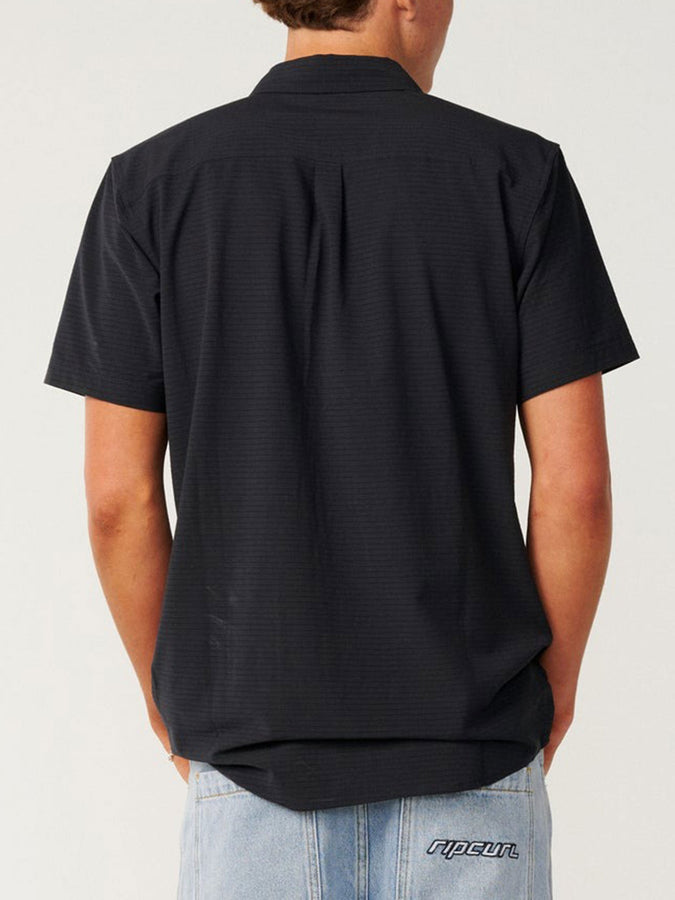 Rip Curl Vaporcool Aerotech S/S Buttondown Shirt Spring 2026 | BLACK (0090)