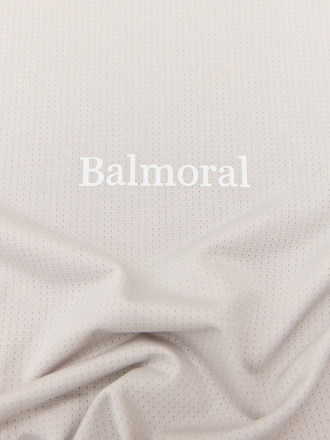 Balmoral T-shirt Oakwood Fall 2025 | STONE/WHITE