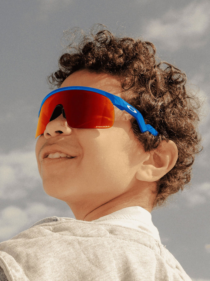 Oakley Resistor Polished White/Prizm Sapphire Sunglasses | POLISHED WHITE/PRIZM SAPPHIRE