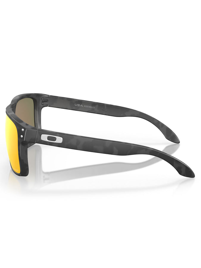 Holbrook XL Matte Black Camo/Prizm Ruby Sunglasses 2025 | MATTE BLACK CAMO/PRIZM RUBY