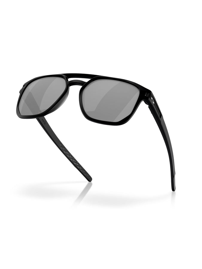 Oakley Latch Beta Matte Black/Prizm Black Polarized Sunglasses Spring 2026 | MATTE BLACK/PRIZM BLACK