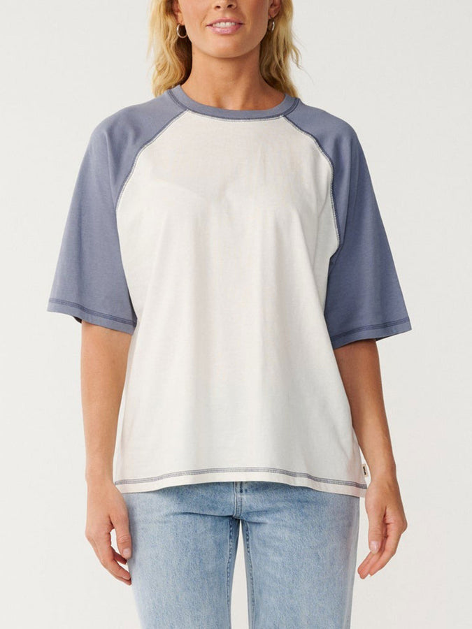 Rip Curl Classic Boxy Raglan T-Shirt Fall 2026 | BONE (3021)