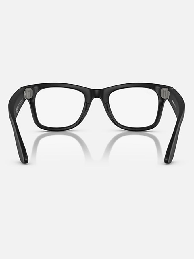 Ray Ban Meta Wayfarer Trabsitions Sunglasses | MATTE BLK/CLEAR GRAPHITE GREEN