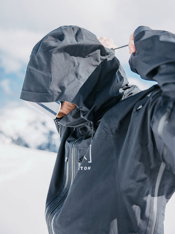 Burton GORE-TEX [ak] Swash Jacket Winter 2026 | TRUE BLACK (A04)