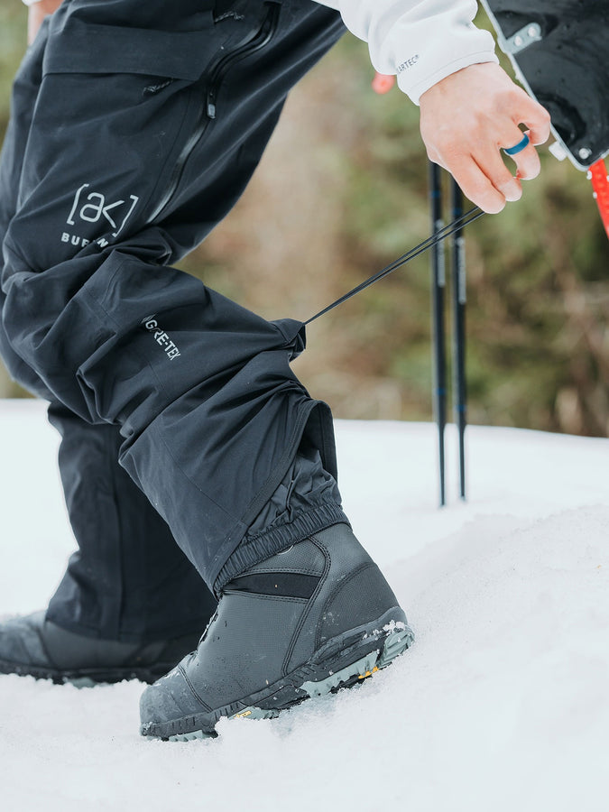 Burton GORE-TEX [ak] Swash Jacket Winter 2026 | TRUE BLACK (A04)