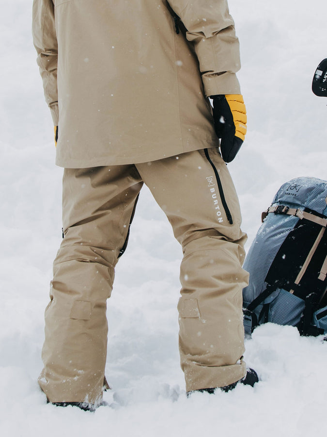 Burton GORE-TEX [ak] Swash Jacket Winter 2026 | SUMMIT TAUPE (AH2)