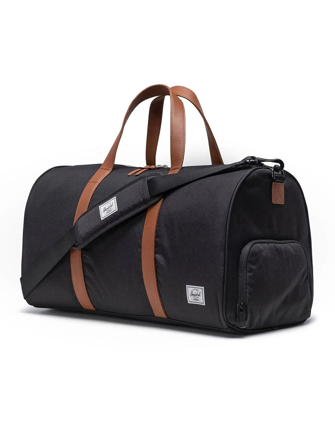 Herschel Novel Duffle Bag | BLACK (00001)