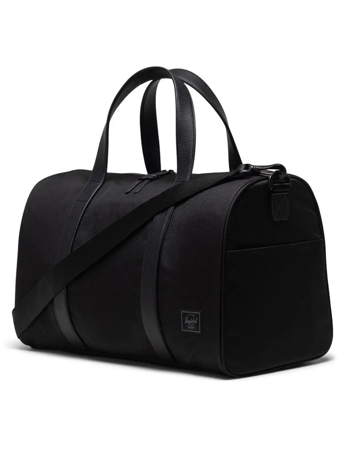 Herschel Novel Carry On Duffle Bag | BLACK TONAL (05881)