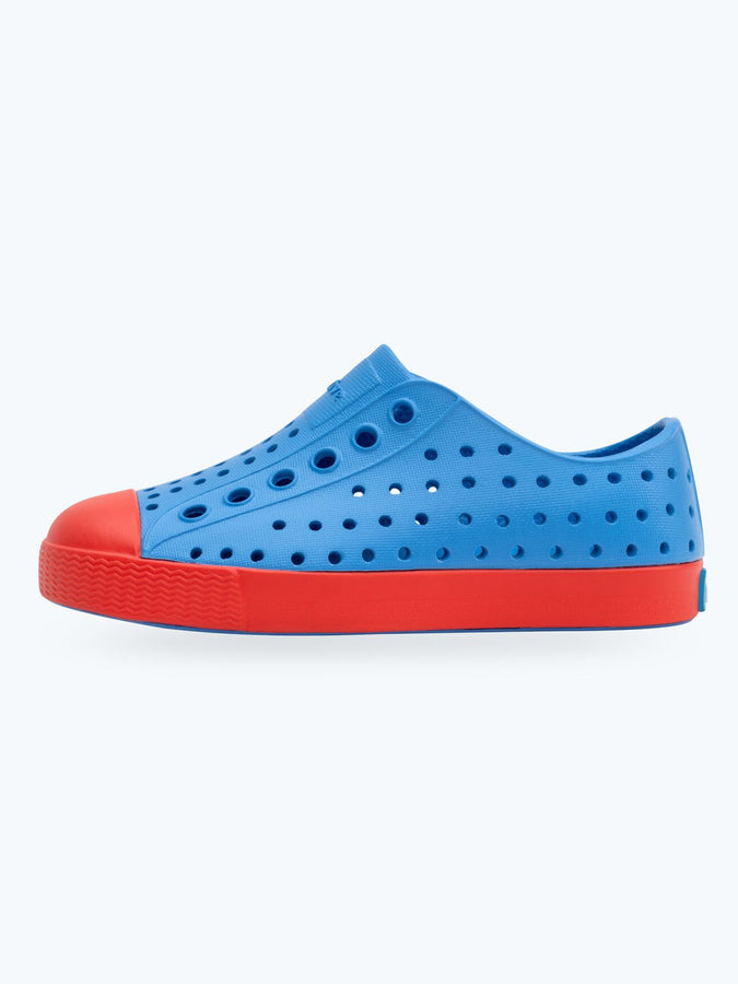 Native Jefferson Resting Blue/Hyper Red Shoes | RESTING BLUE/RED (4151)