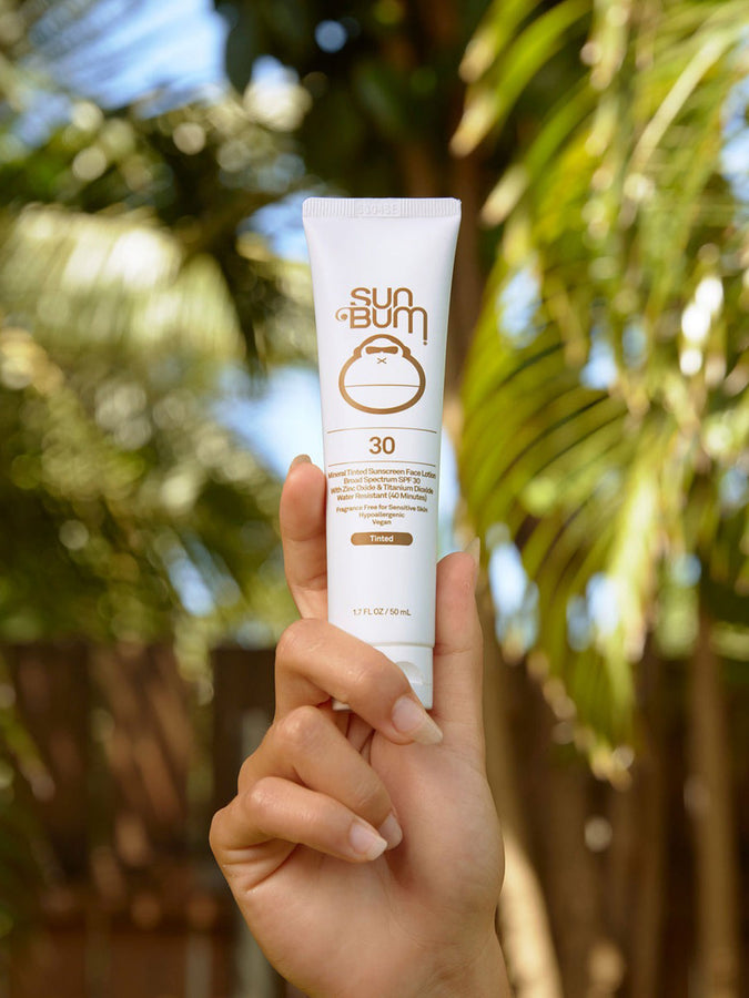 Sun Bum Tinted Mineral Daily Lotion SPF30 | ASSORTED