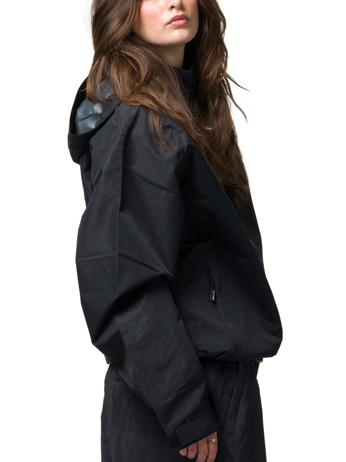 Souvenir 2.5 Ply 2027 – Shell Jacket | BLACK