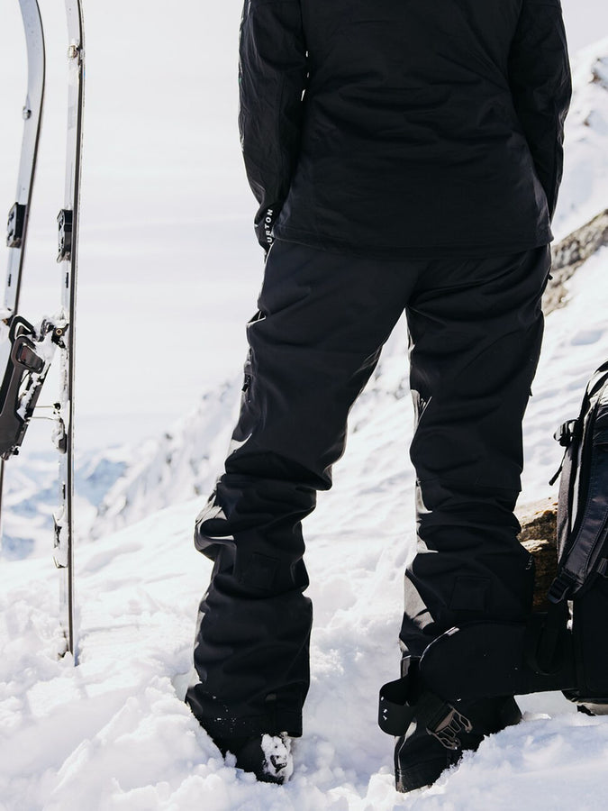 Burton [ak] GORE-TEX Summit Insulated Snowboard Pants 2025 | TRUE BLACK (001)