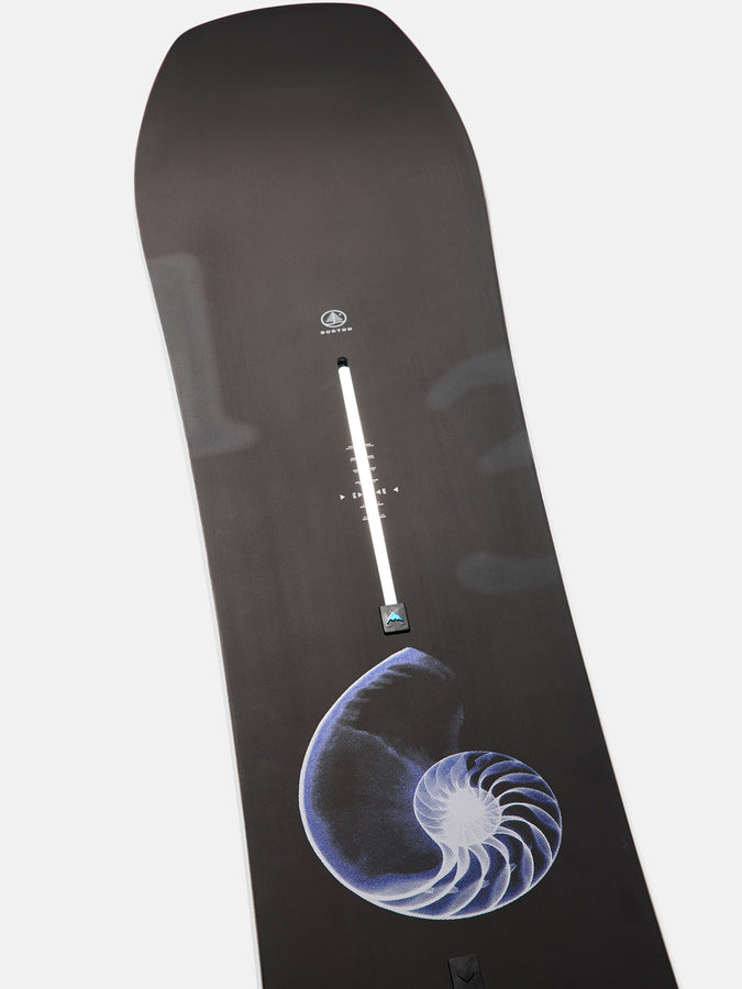 Burotn Family Tree Hometown Hero Camber Xray Snowboard 2027 | XRAY (E1Q)