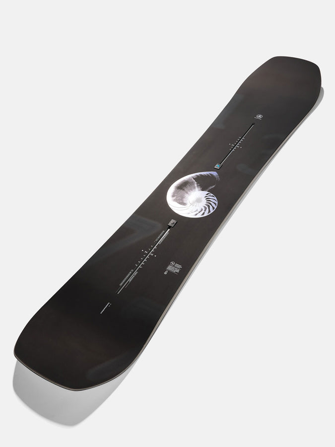 Burotn Family Tree Hometown Hero Camber Xray Snowboard 2027 | XRAY (E1Q)
