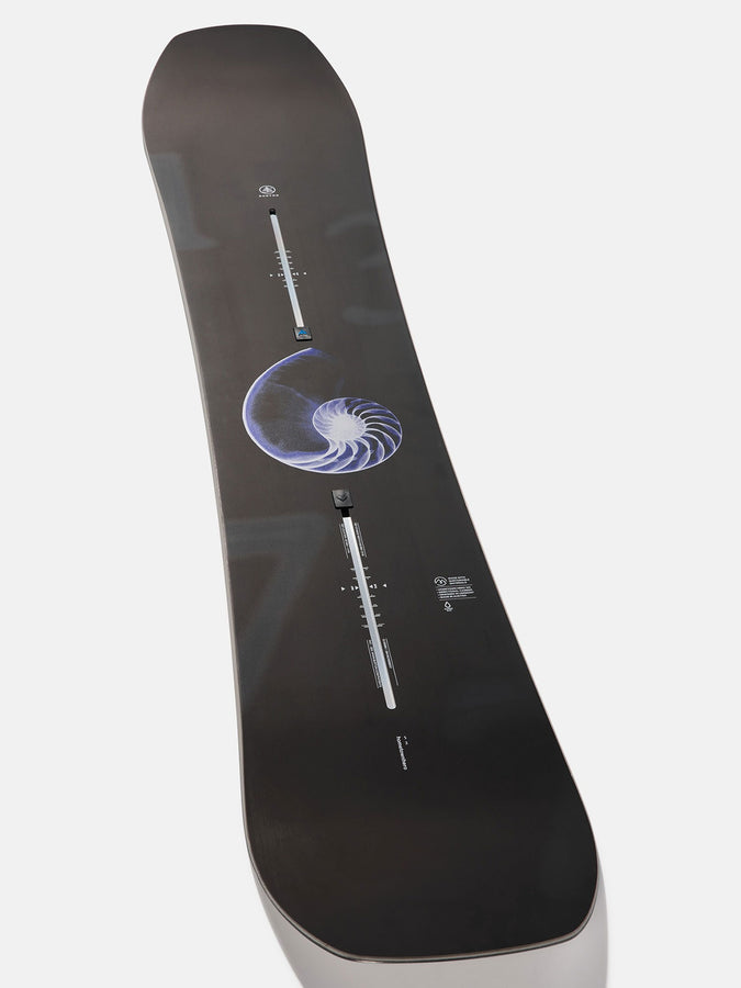 Burotn Family Tree Hometown Hero Camber Xray Snowboard 2027 | XRAY (E1Q)