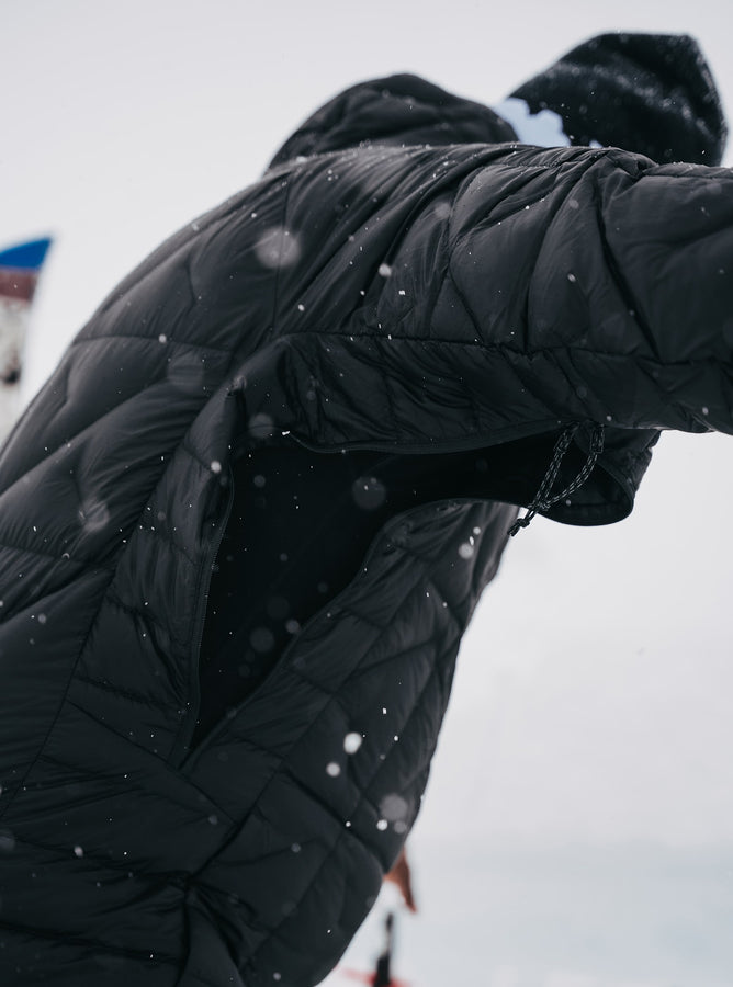 Burton [ak] Baker Hooded Down Jacket Winter 2026 | TRUE BLACK (A04)