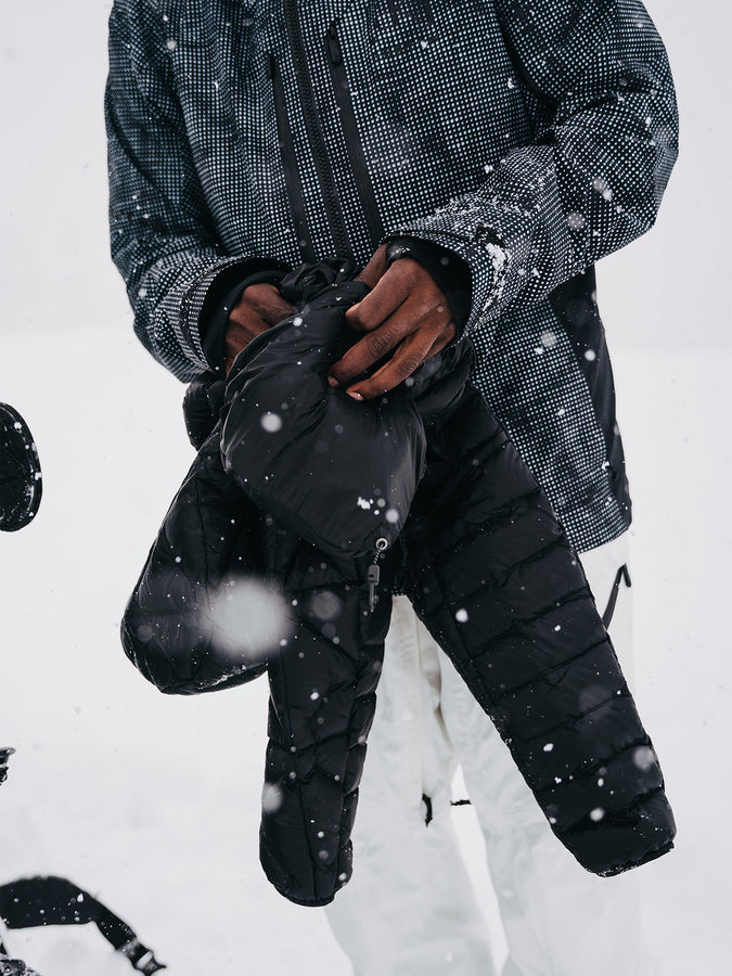 Burton [ak]® Baker Hooded Down 2027 – Insulator Jacket | TRUE BLACK (A04)