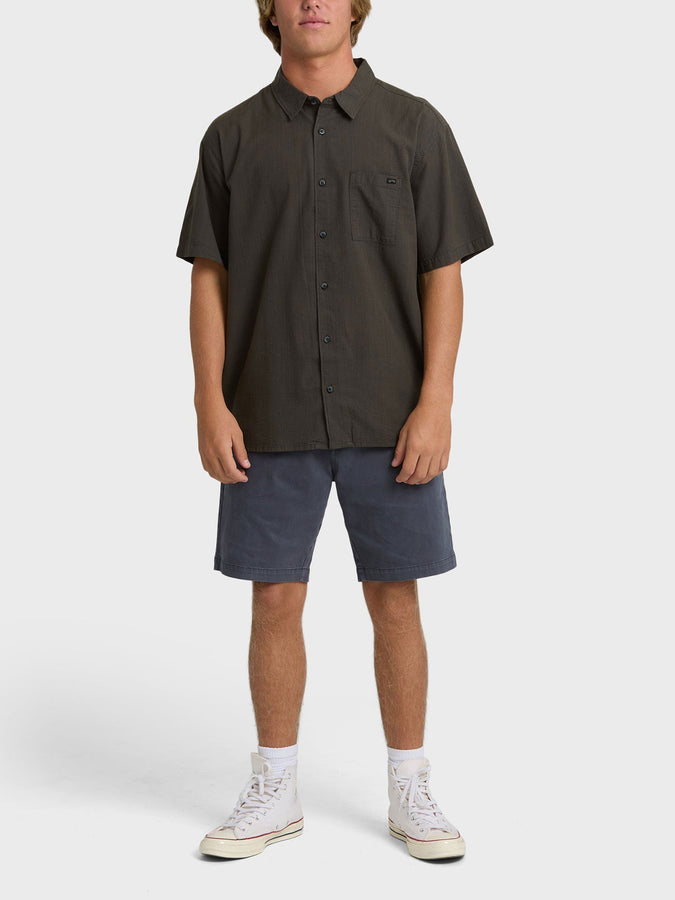 Billabong Victoria Short Sleeve Buttondown Shirt Spring 2026 | GREYSTONE (GRST)