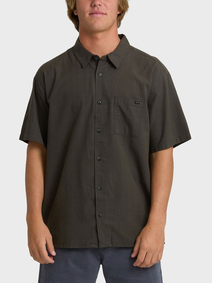 Billabong Victoria Short Sleeve Buttondown Shirt Spring 2026 | GREYSTONE (GRST)