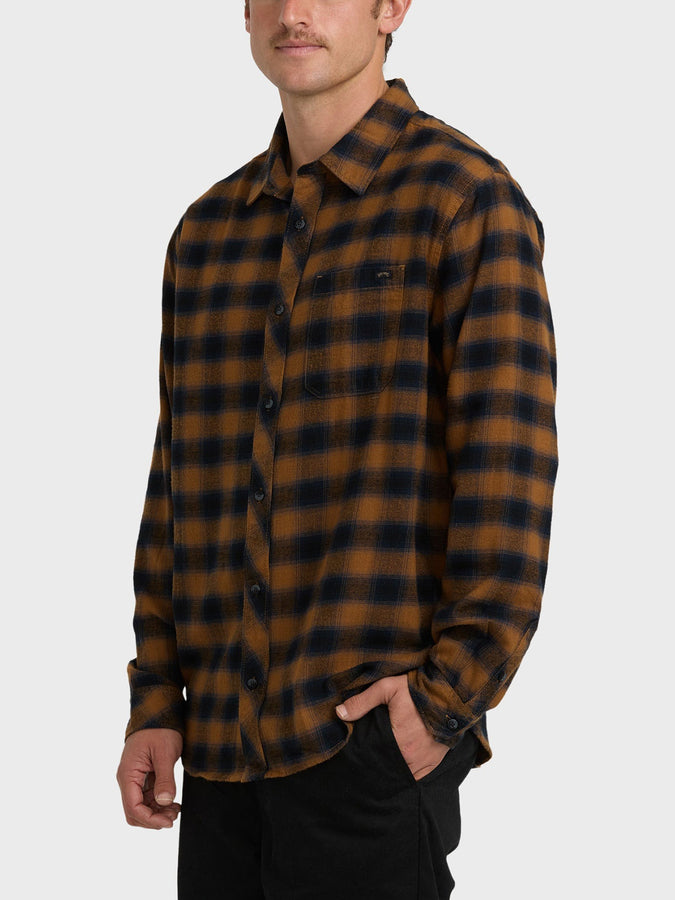 Billabong Coastline Flannel Buttondown Shirt Holiday 2025 | TOBACCO (TOB)