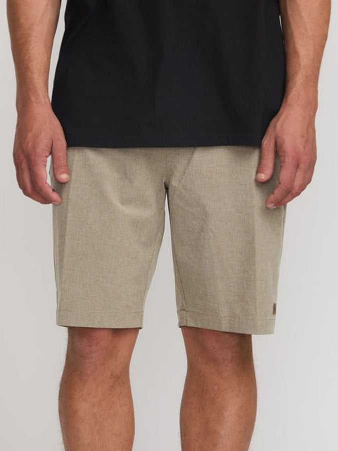 Billabong Crossfire Submersible Shorts Spring 2026 | KHAKI (KHA)