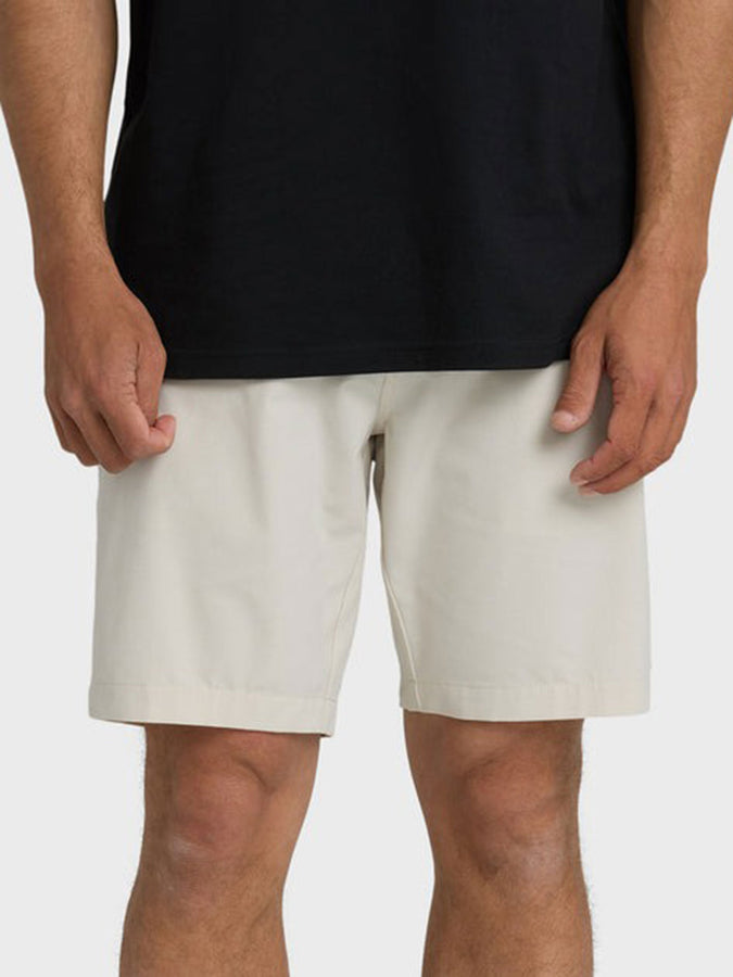 Billabong Primary Submersible 19 Shorts Spring 2026 | OATMEAL (OAT1)