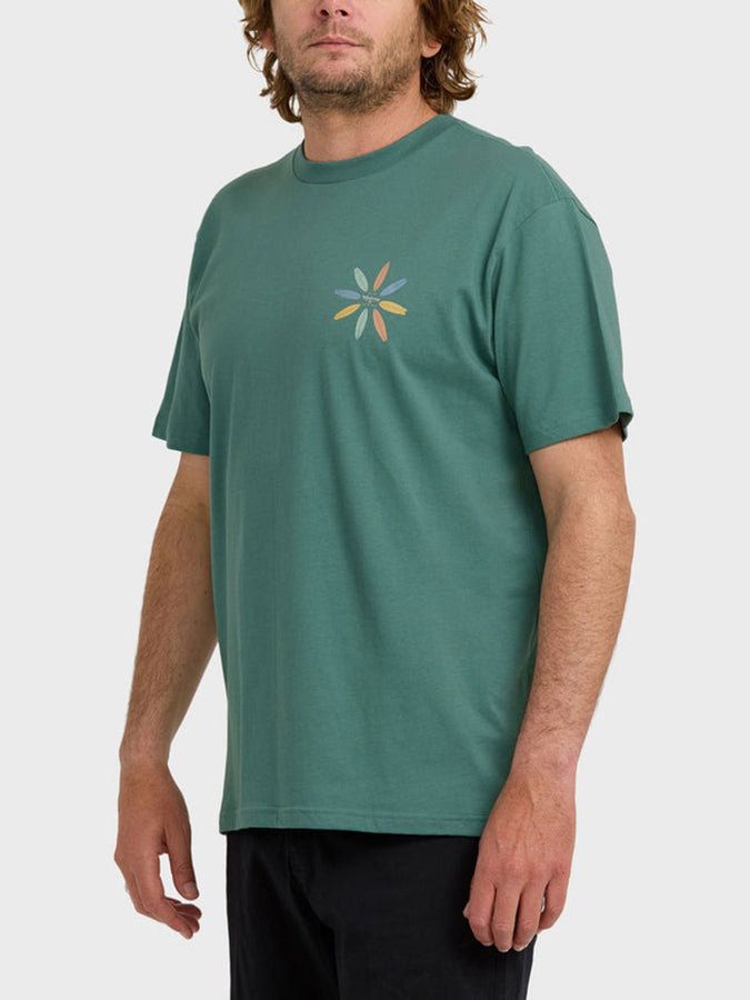 Billabong Quiver Premium T-Shirt Holiday 2025 | SAGE GREEN (SGG)