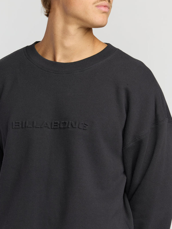 Billabong Iconic Emboss Crewneck Sweatshirt Fall 2025 | BLACK (BLK)