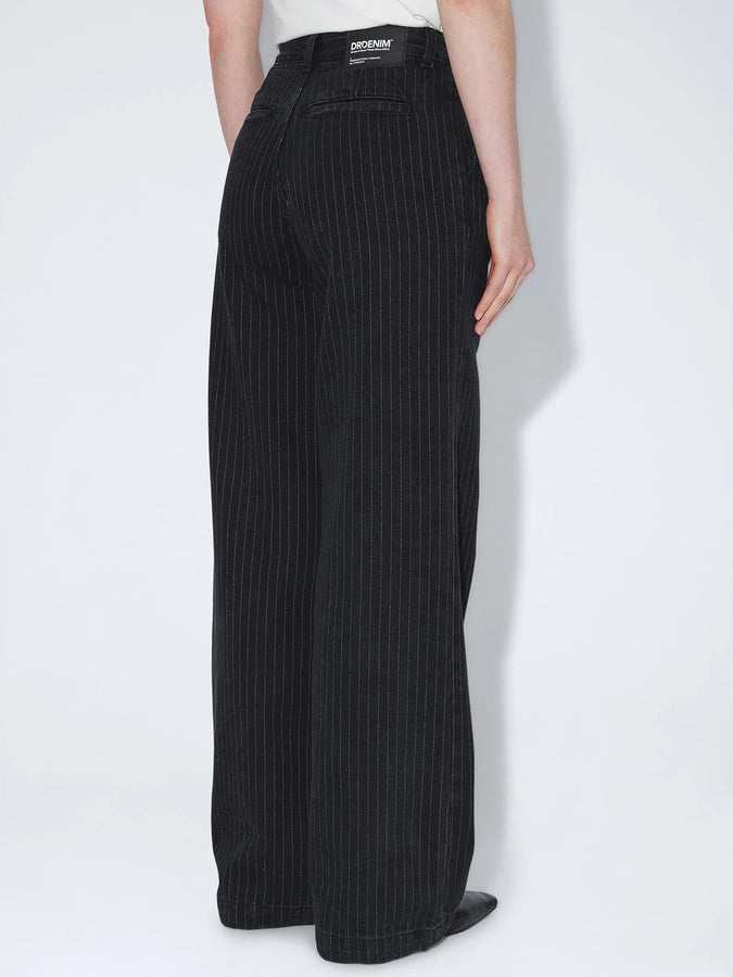 Dr. Denim Rhue High Wide Pleated Pinstripe Jeans Fall 2026 | WASHED BLACK PINSTRIPE (BN6)