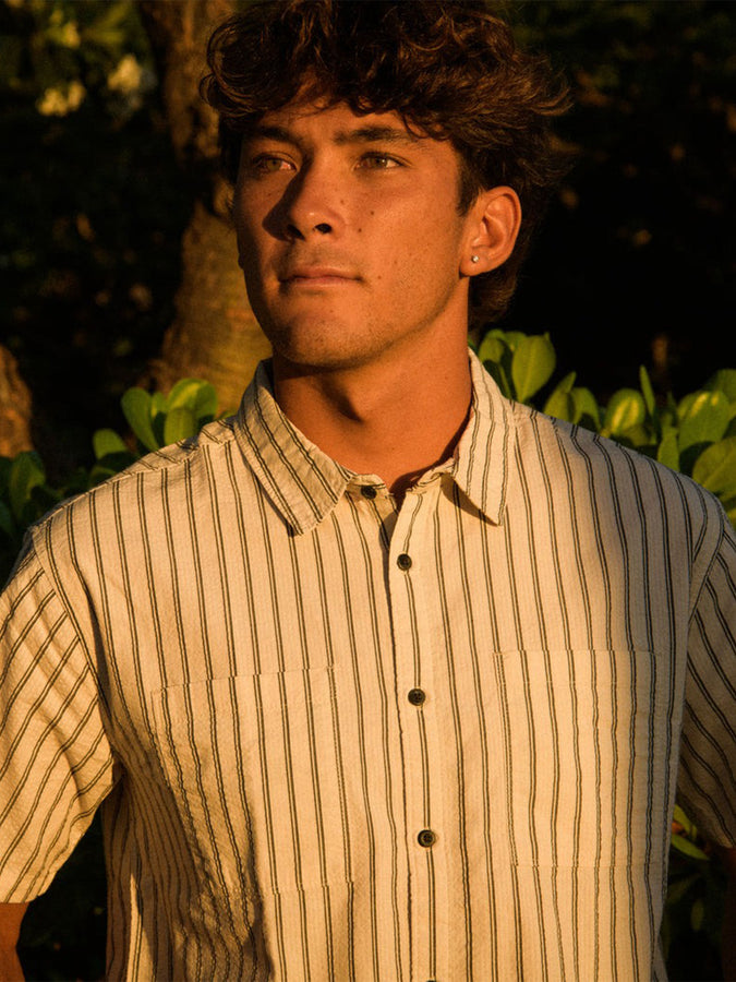 Billabong Vista Short Sleeve Buttondown Shirt Fall 2026 | OFF WHITE (OFW)