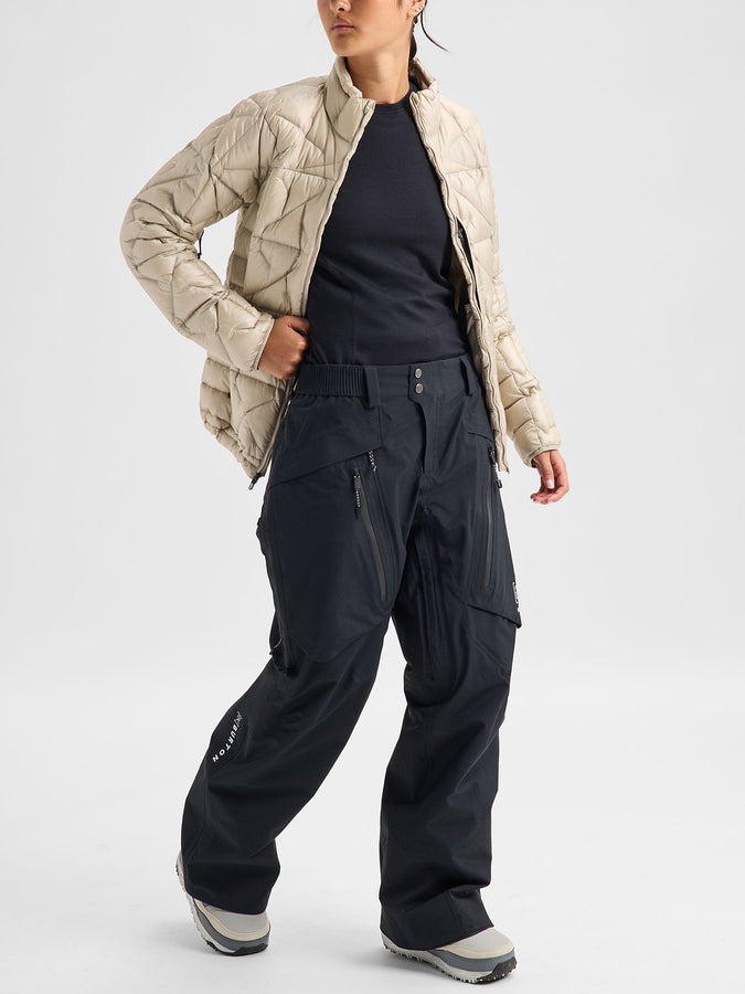 Burton GORE-TEX [ak] Insulated Swash 2027 – Women's Pants | TRUE BLACK (A04)