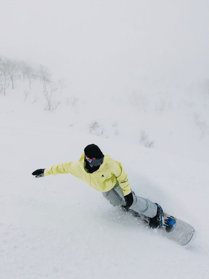 Burton Reserve Relaxed Anorak Jacket Winter 2026 | GLOW YELLOW GREEN (E1T)