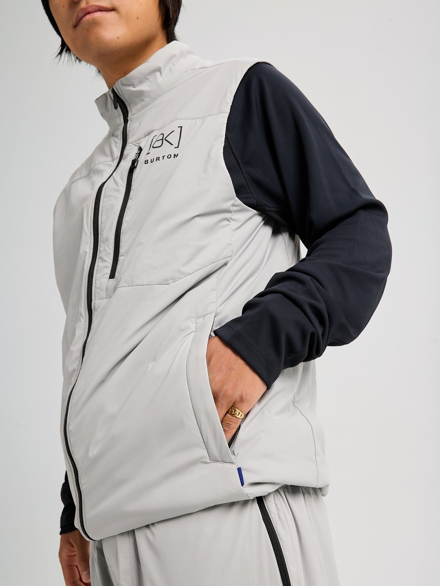 Burton [ak]® Helium Fragment Vest winter 2026 | EMPIRE