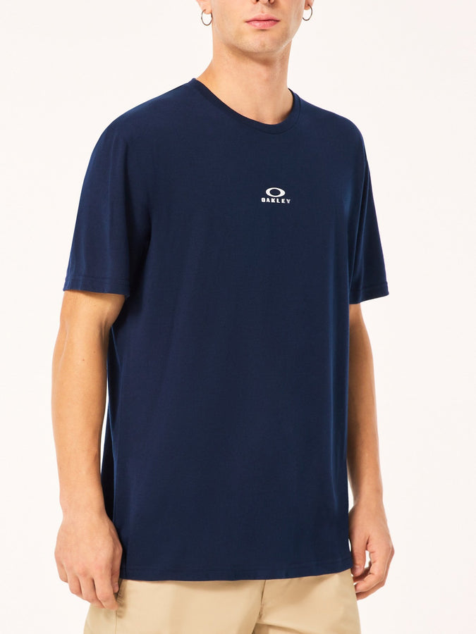 Oakley Bark New T-Shirt Fall 2025 | TEAM NAVY (6LE)