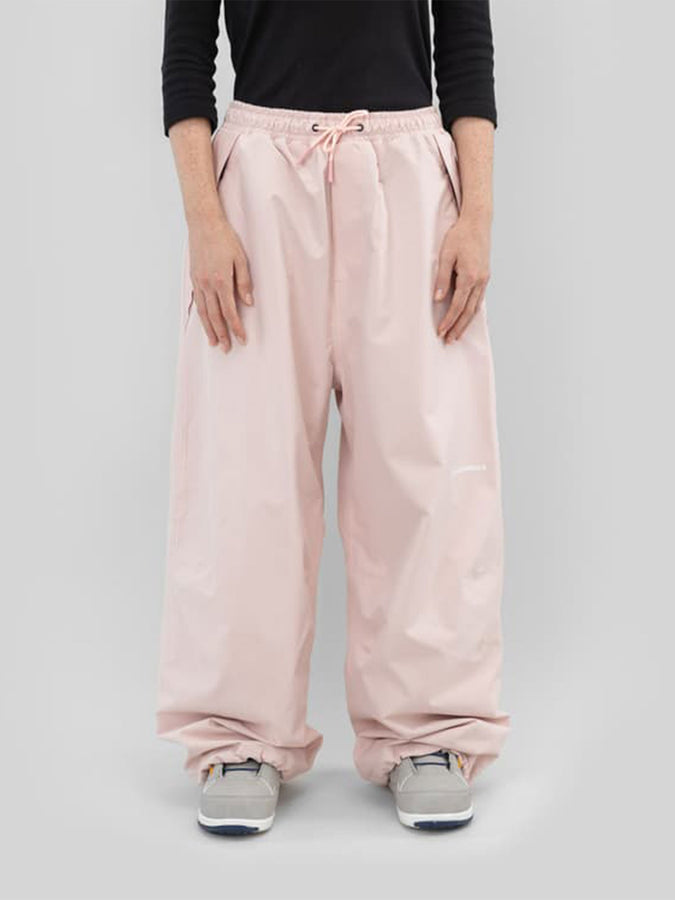 Beyond Medals Park 2027 – Shell Pants | PINK