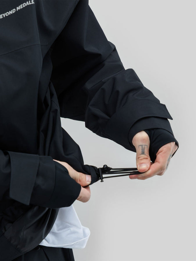 Beyond Medals Park 2027 – Shell Jacket | BLACK