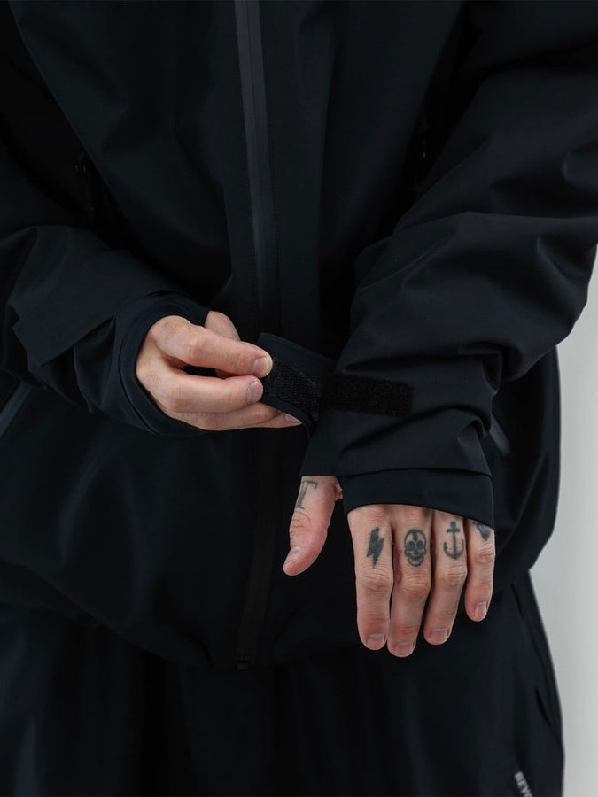 Beyond Medals Park 2027 – Shell Jacket | BLACK