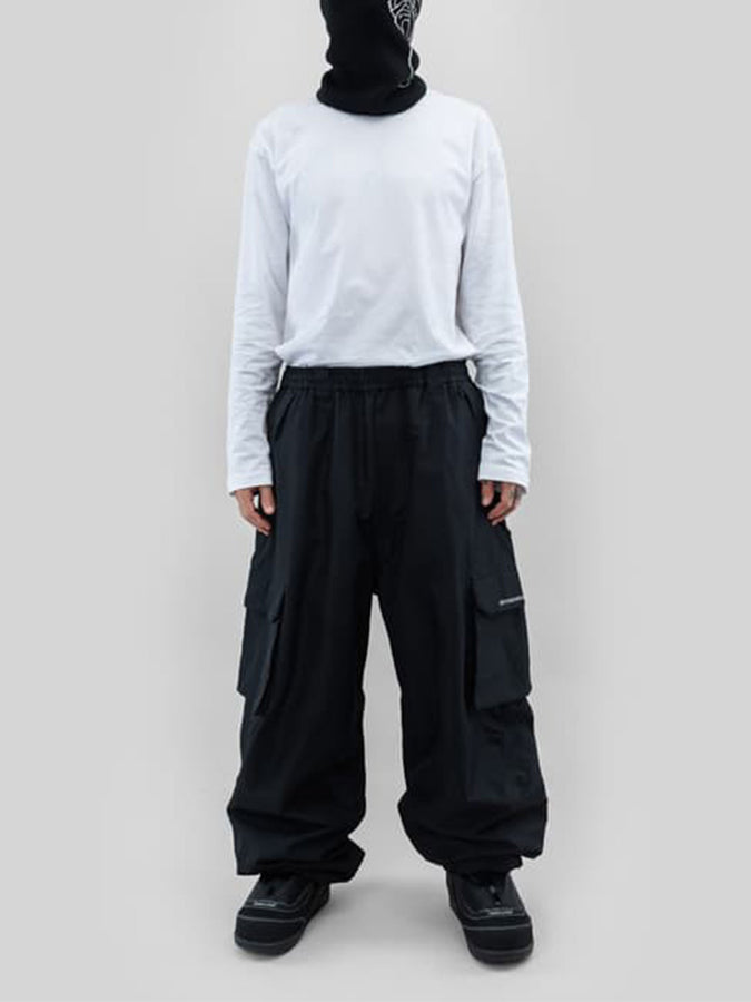 Beyond Medals Park Cargo 2027 – Shell Pants | BLACK