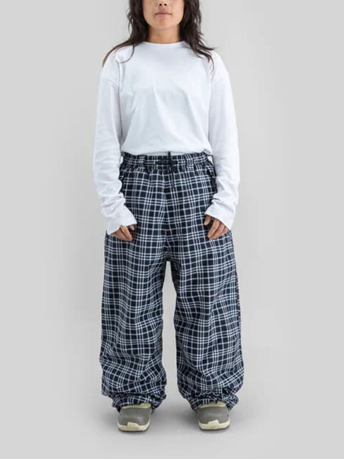 Beyond Medals Park 2027 – Shell Pants | PRINT