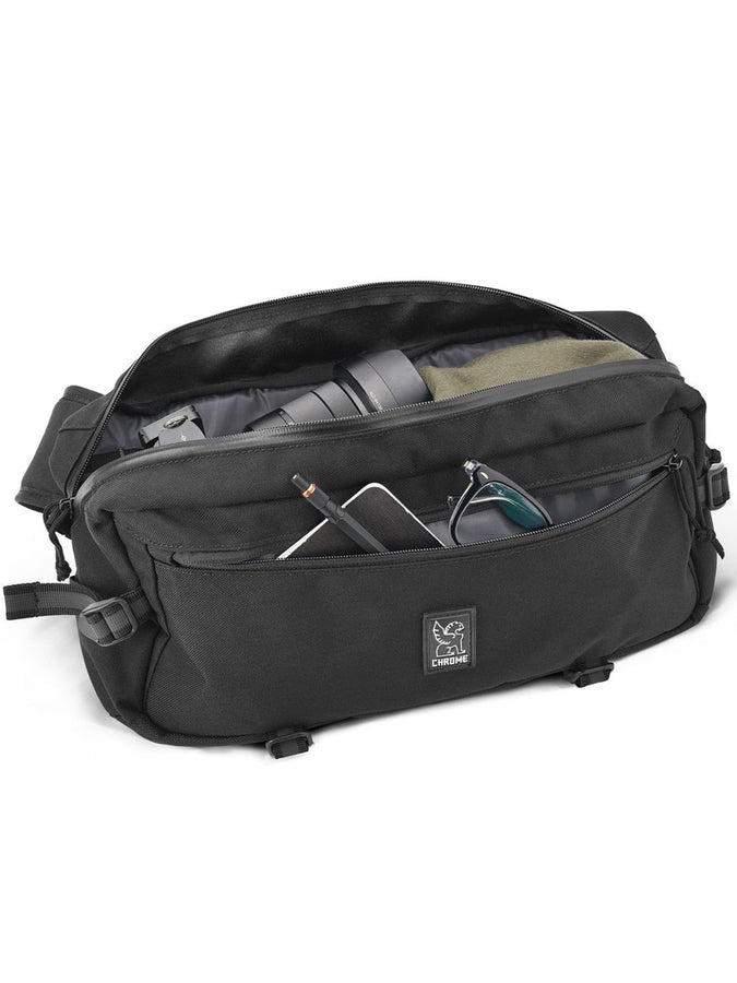 Chrome Industries Kadet Sling 9L Bag Spring 2025 | BLACK