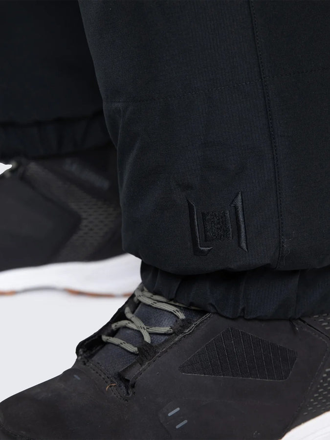 L1 Aftershock Snowboard Pants 2024 | BLACK