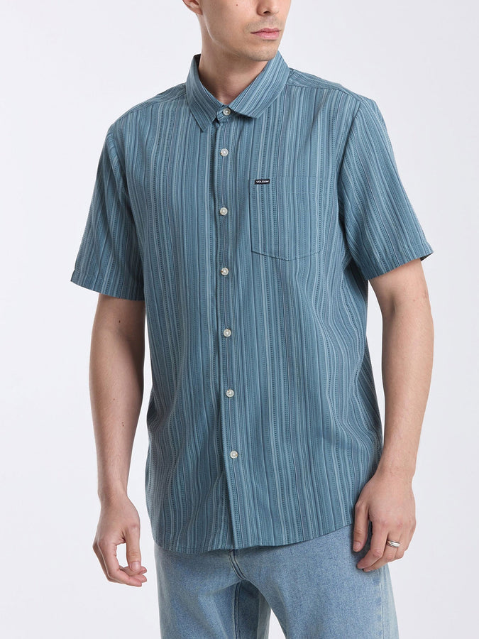 Volcom Jahstripe Short Sleeve Buttondown Shirt Spring 2026 | 2TONEOLV (TW0)
