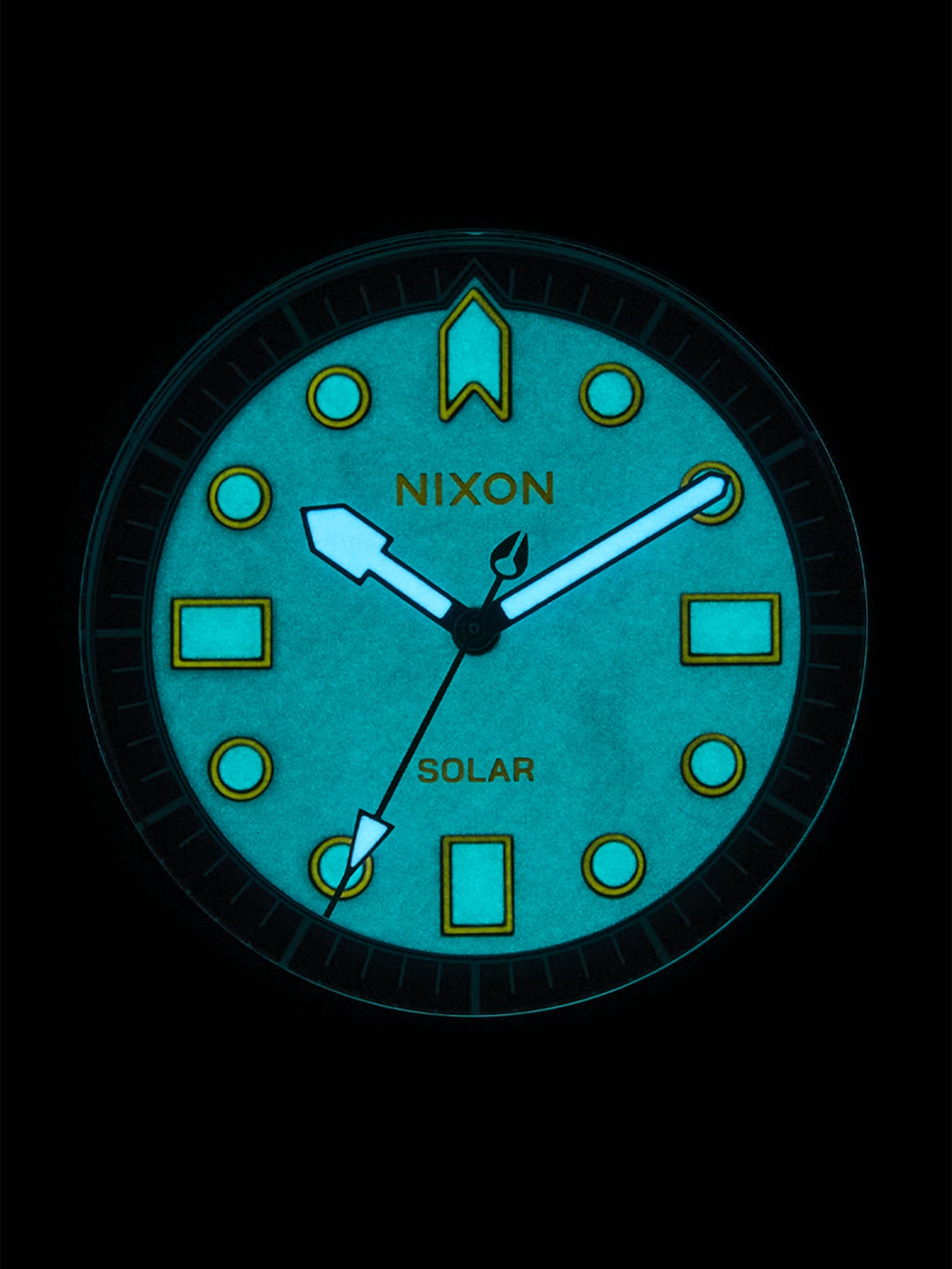 Nixon Stinger 44 All Black/Lum Watch