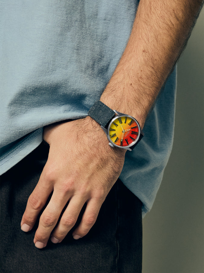 Nixon Nirvana Sentry Leather Unplug Fade Watch | UNPLUG FADE