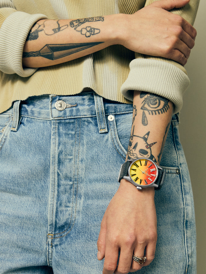 Nixon Nirvana Sentry Leather Unplug Fade Watch | UNPLUG FADE