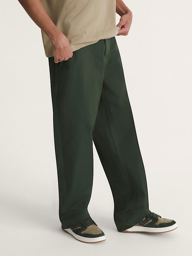 Vans Authentic Chino Loose Pants Holiday 2025 | DRIED KELP (EMU)