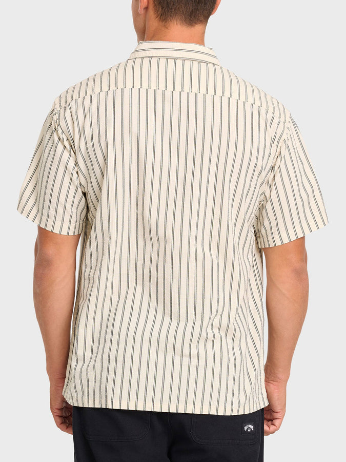 Billabong Vista Short Sleeve Buttondown Shirt Fall 2026 | OFF WHITE (OFW)