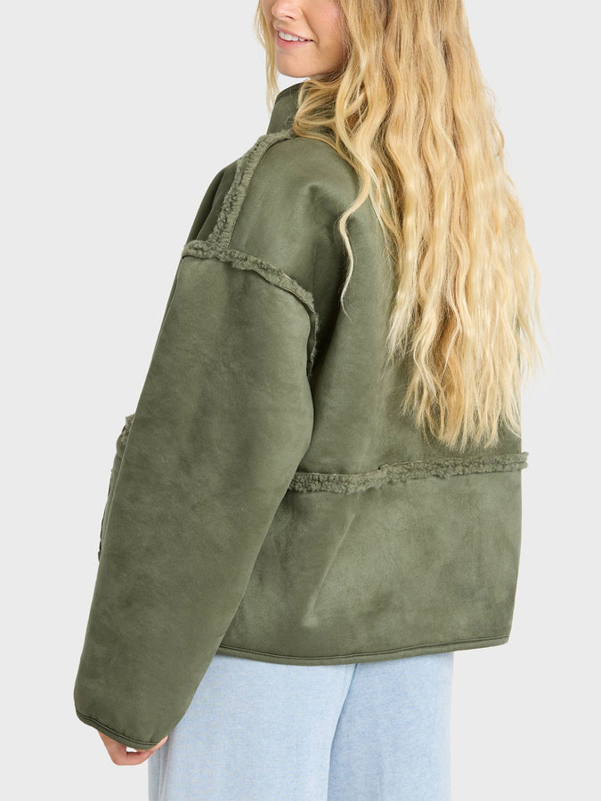 Billabong Camper Reversible Sherpa Jacket Fall 2026 | CANTEEN (CQP0)